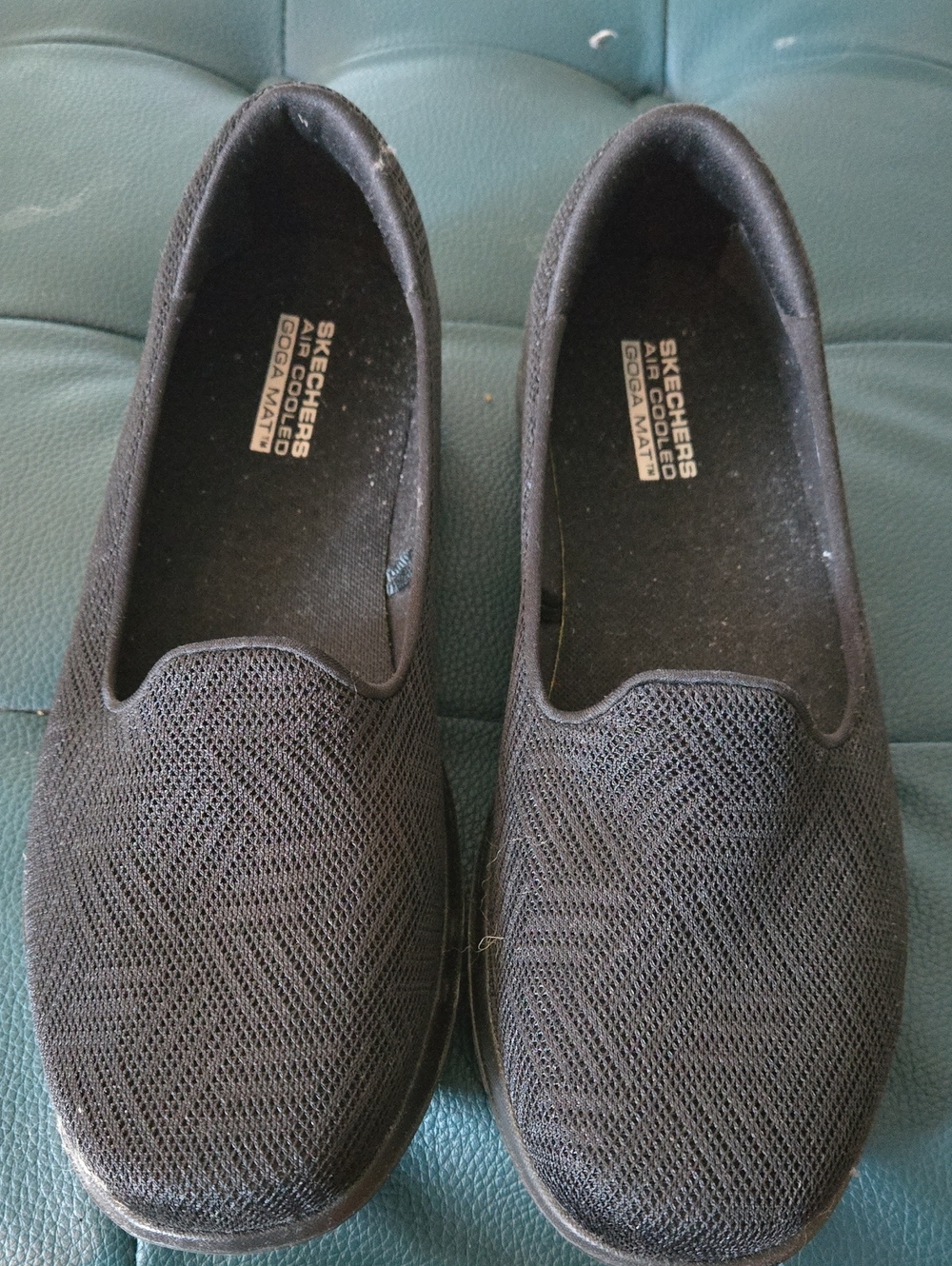 Skechers Air Cooled Gogo Mat Women's Black Slip-On Mesh Loafers 9.5 NWOT